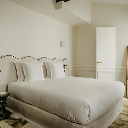 Léon Hotel 2*